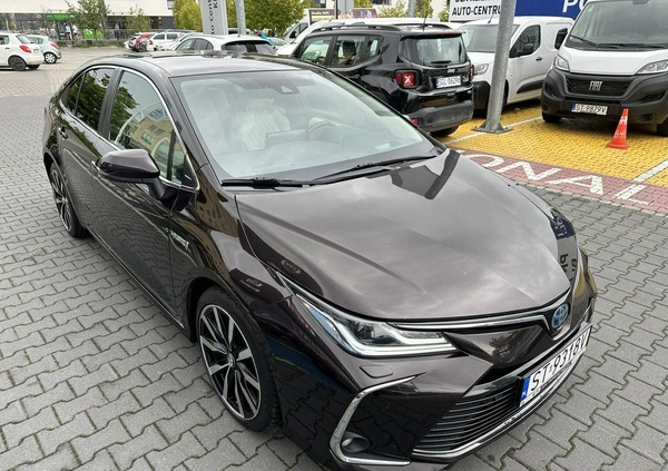 Toyota Corolla cena 87900 przebieg: 99583, rok produkcji 2019 z Janów Lubelski małe 781